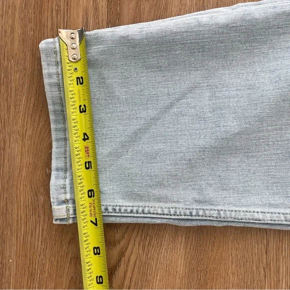 SPANX ReDefine Slim Straight Jeans Turner Wash Light Blue Denim Size 8 NWT - Picture 11 of 11